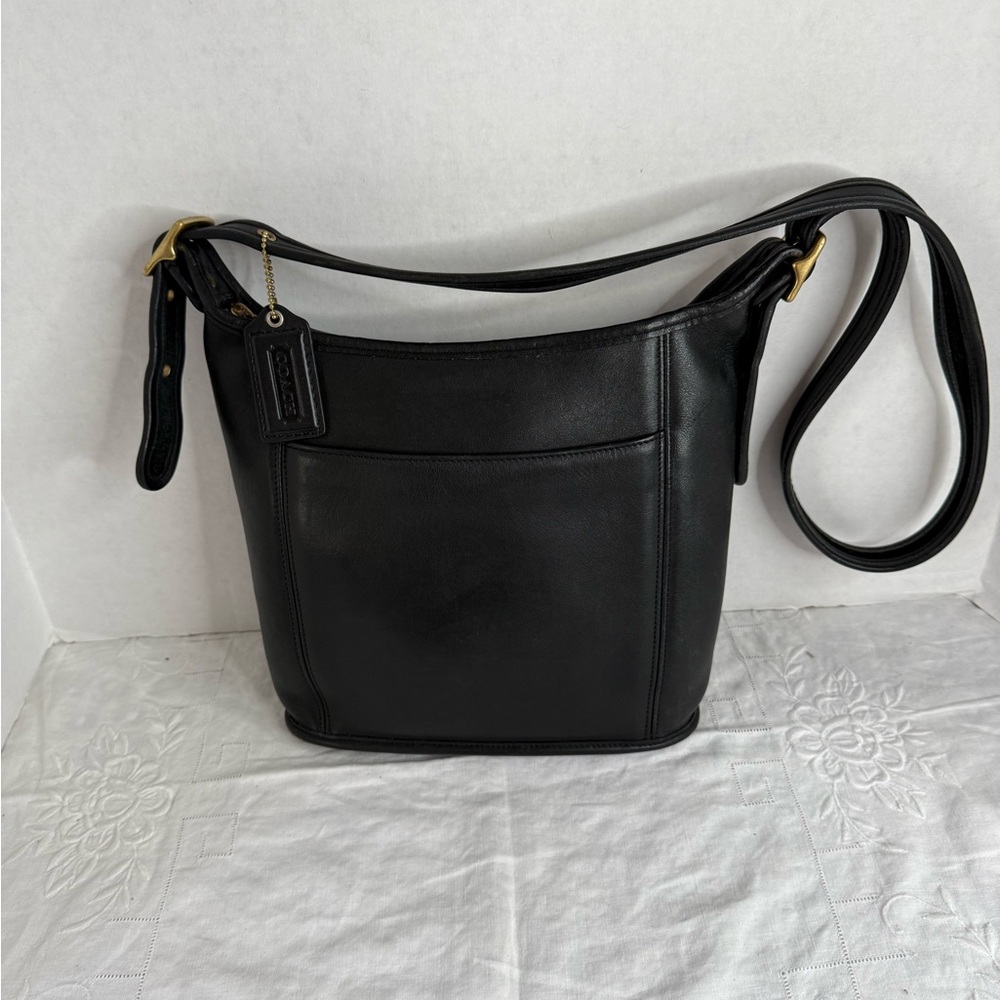 Vintage Coach 9816 slim duffle medium size black leather crossbody shoulder bag
